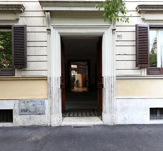 Residenza Crescenzio 4* Roma