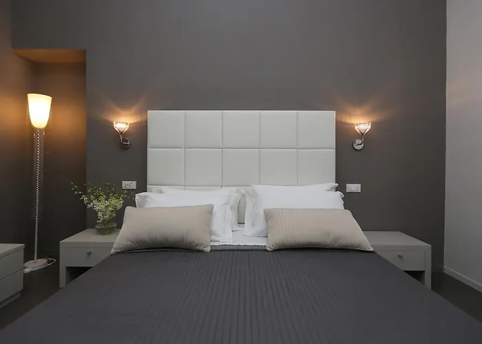 Residenza Crescenzio 4*